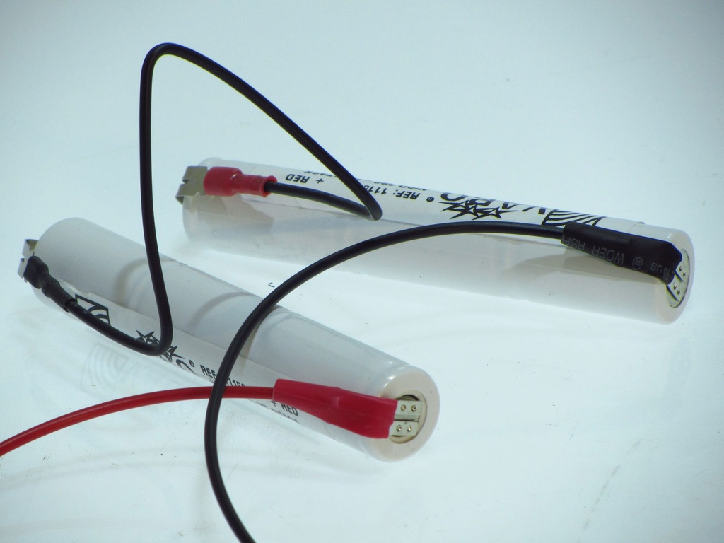 Vabo Nicd 2 X 3SC HT TRAIN  7.2V Wired =  2 X 3.6V ( 126 x