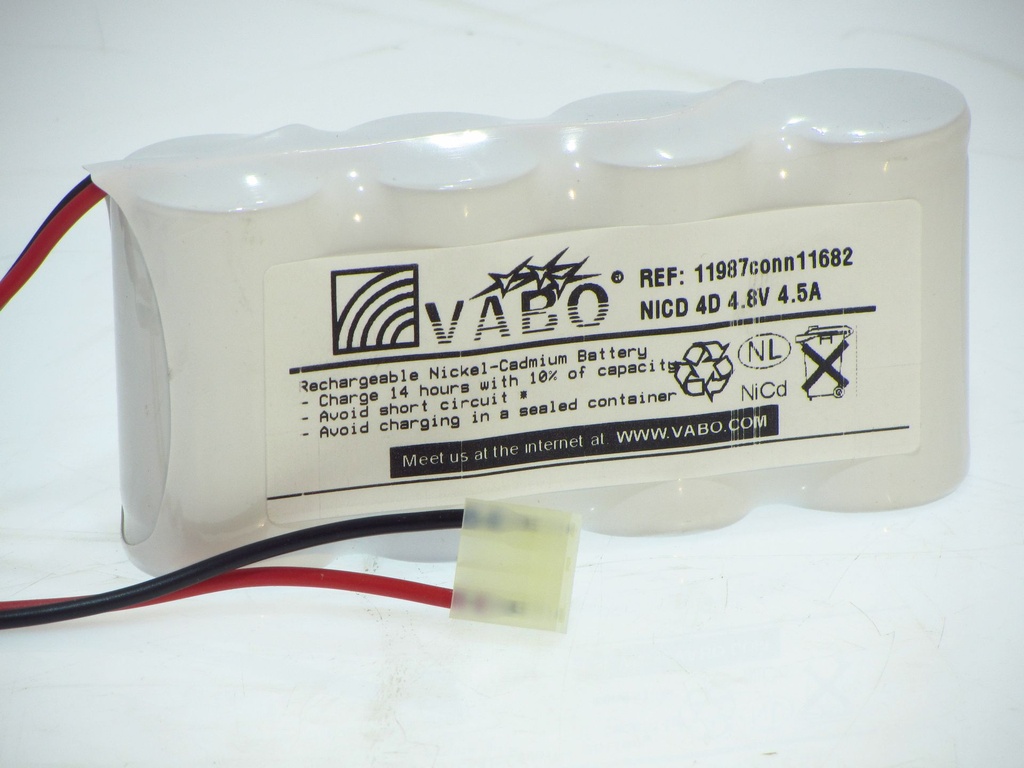 Vabo Nicd 4DHT ZAZ Connector 11682 FAMOSTAR  4.8V 4500MAH