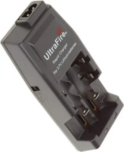 [WF-139] ULTRAFIRE Lithium 3,7v batterij lader WF-139